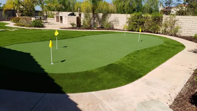 Mirage 82 synthetic turf in a Tucson area yard, photo 3